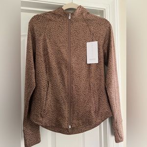 Athleta NWT Salutation Jacket Medium Leopard/Cheetah